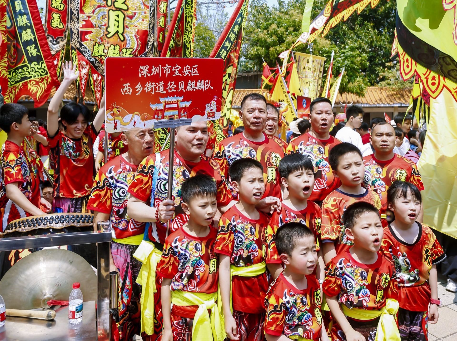 西乡三月三庙会上，径贝社区四大非遗节目抢眼