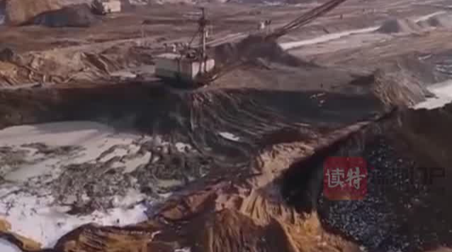 泽连斯基称美新矿产协议框架全变了，让乌克兰连本带利还钱