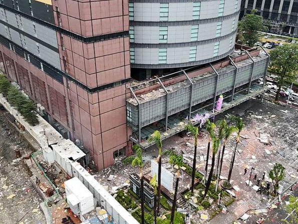 台中新光三越商场爆炸事故调查结果公布：天然气泄漏所致 