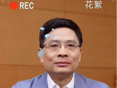 “海总”周云杰首条抖音发布：把这些理工男都逼疯了 