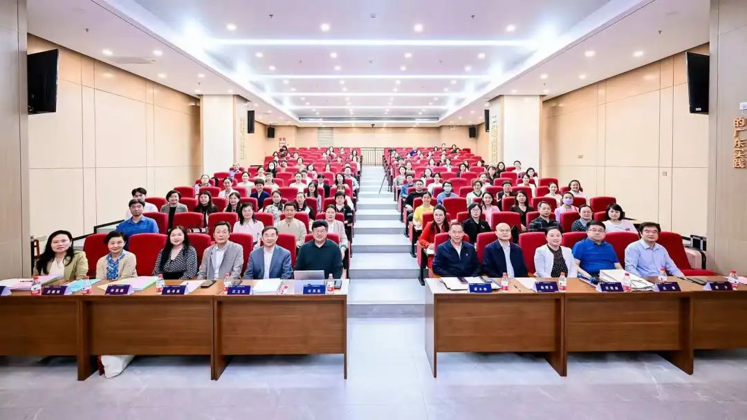 以考促学，培育复合型人才  中医心理技能培训在深举行 