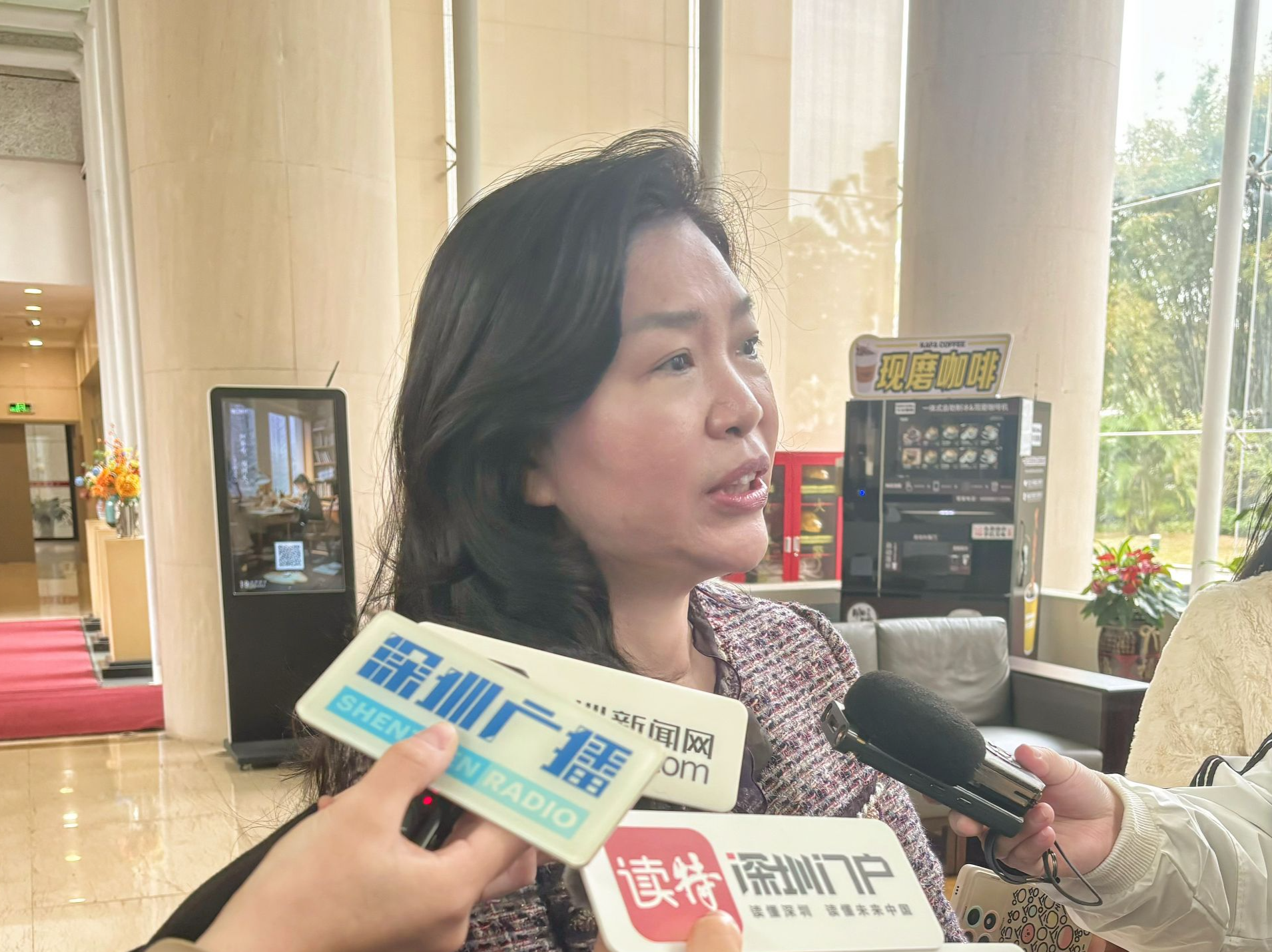 住深全国政协委员林娜：依托大湾区优势，创建区域生物医药产业联盟丨两会“深”音
