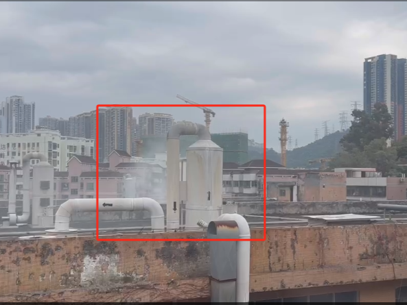 罗湖有人闻到大量刺鼻气体？相关部门回应：排放达标 | 城市环境卫生随手拍