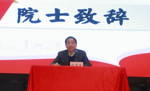 深圳市格致中学举行高考逐梦动员大会