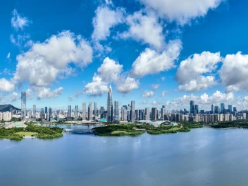 一起来听，今日新闻早点 | 2025年5月1日