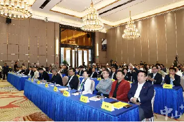 广东·中山第六届办公家具文化节开幕，100余家国际采购商齐聚中山