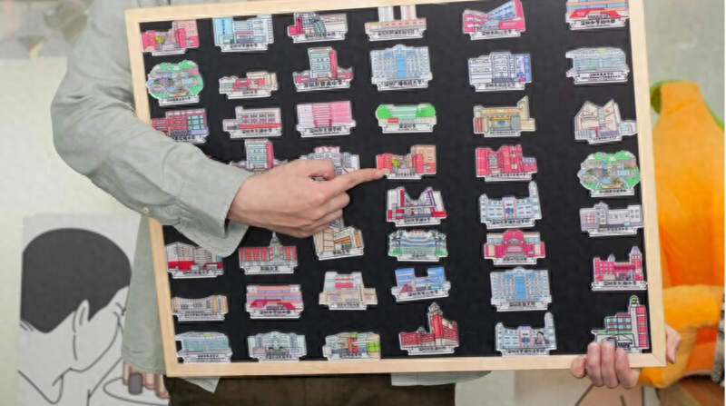 青春DNA动了！网红陈维榕独创深圳300+所中学风貌文创