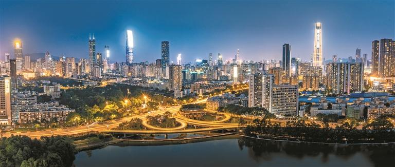 抓好产业结构升级、产业要素强基、消费投资提振等重点工作，加快创建“三力三区” 罗湖抢抓换道超车机遇 推动产业向新图强