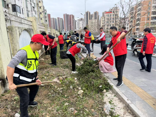 绿美行动进社区，吉华中海怡翠在发力