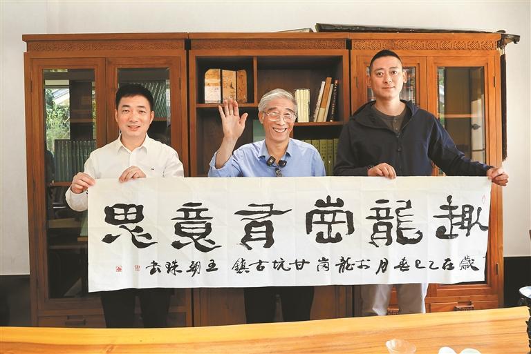 有情怀的“山西姥爷”遇上了“有意思”的龙岗