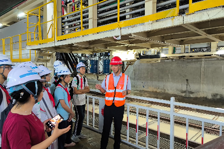 探秘轨道建设！中山这群中小学生观摩南中城际建设现场