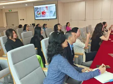东晓街道松泉社区开展AI夜校“自媒体系列成长课”第三期活动
