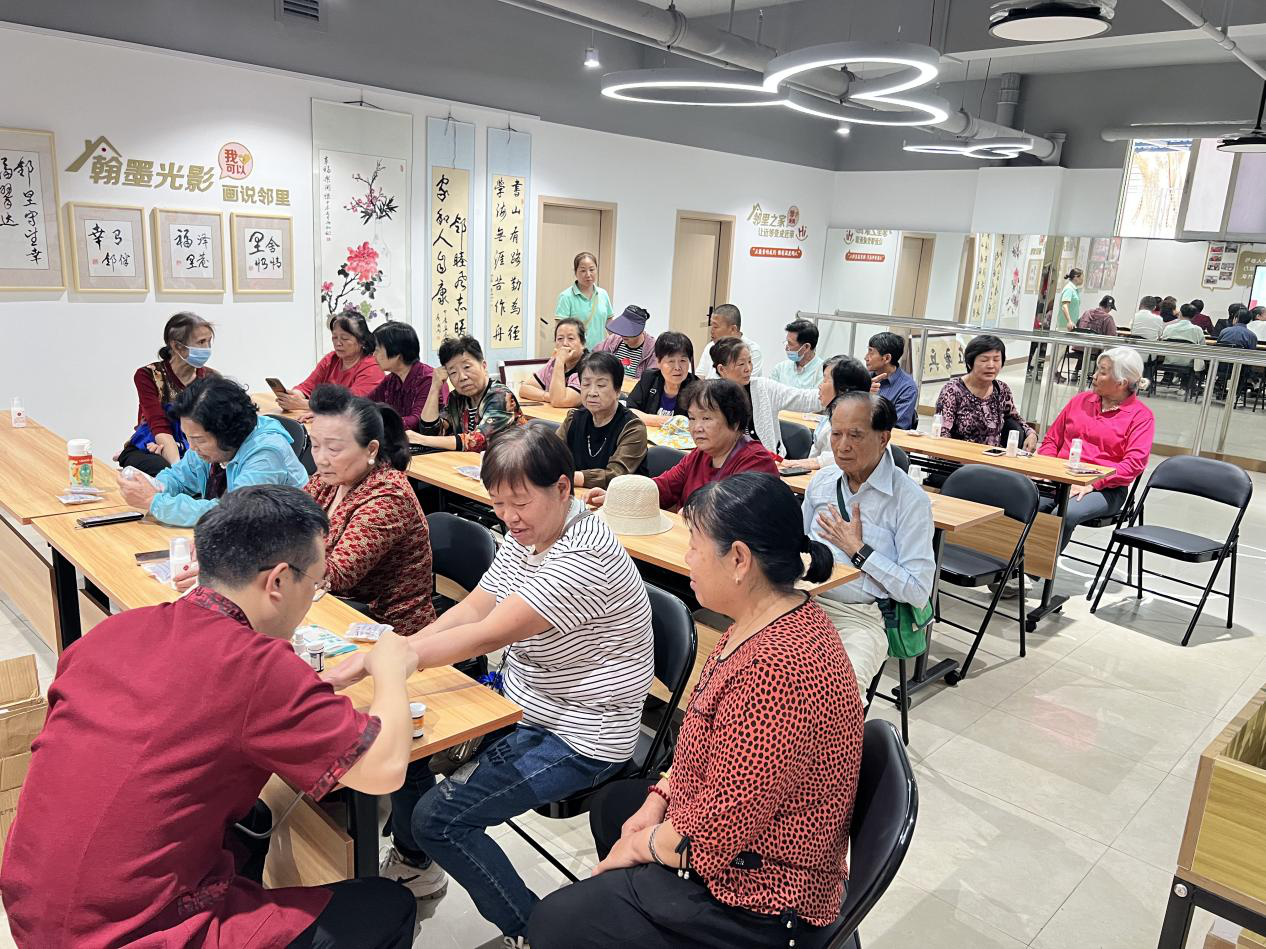 翠达社区：开展春季养生讲座 助力居民健康生活