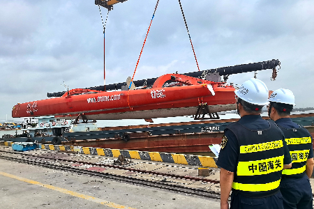 量身定制方案，中山港海关助力三体帆船“青岛号”归国