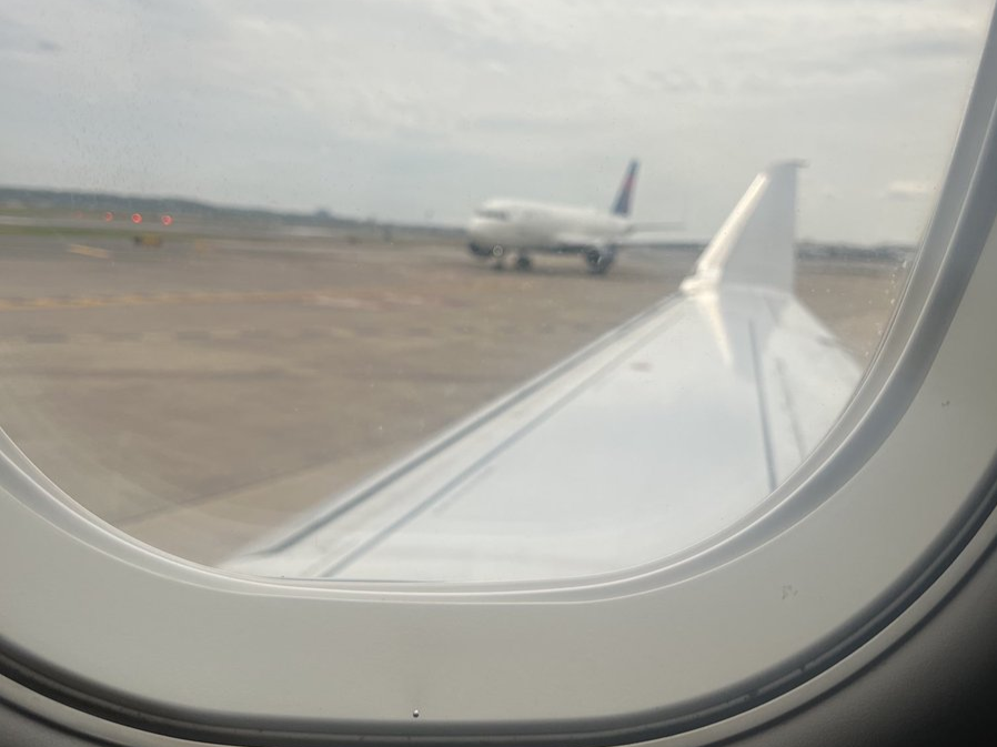 里根机场再出事故，美国航空两飞机发生碰撞