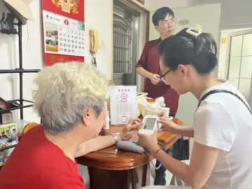 翠达社区开展中医入户关怀行动
