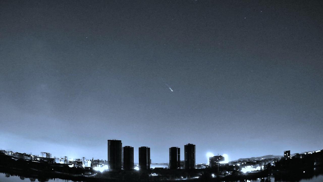 佛山影友用监控摄像头追星！天琴座流星划过夜空瞬间被捕获