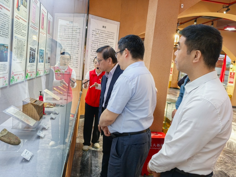 百年文物诉说廉史，深圳龙岗东江潮红色文化博物馆启幕党风廉政建设文物文献展