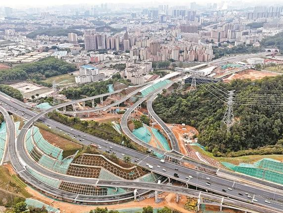 深圳外环高速新围互通立交通过验收 外环高速三期计划2028年建成通车