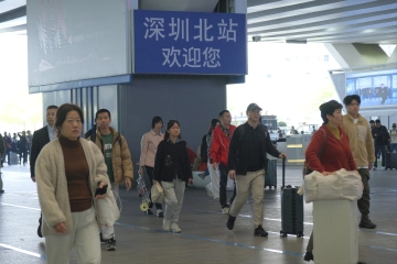 刷新历年来清明节记录，深圳北站4月4日发送旅客33.9万人次