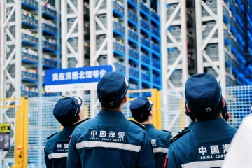 深圳海警局联合深圳图书馆开展 “书香漫海疆”主题活动