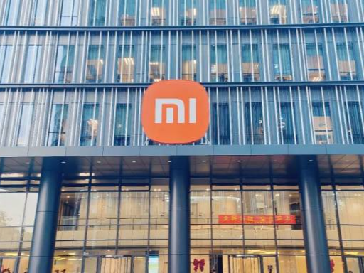 小米被曝要求员工日均工时不低于11.5小时，员工：平均12小时仍被约谈