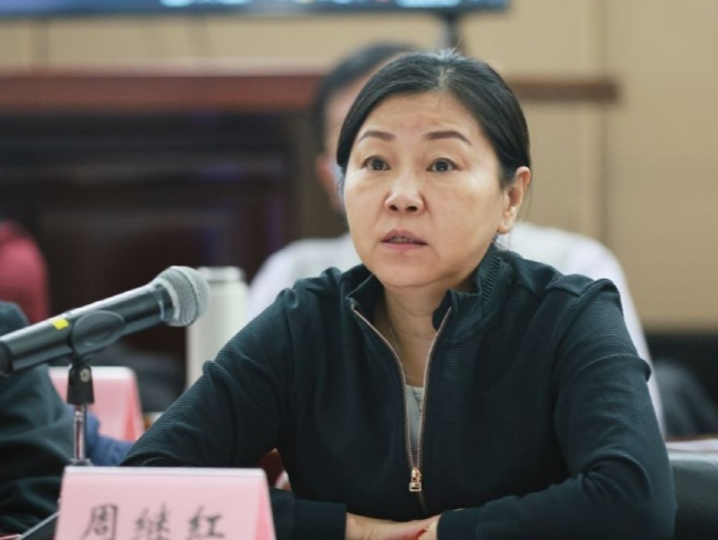 周继红连任中国跳水协会主席
