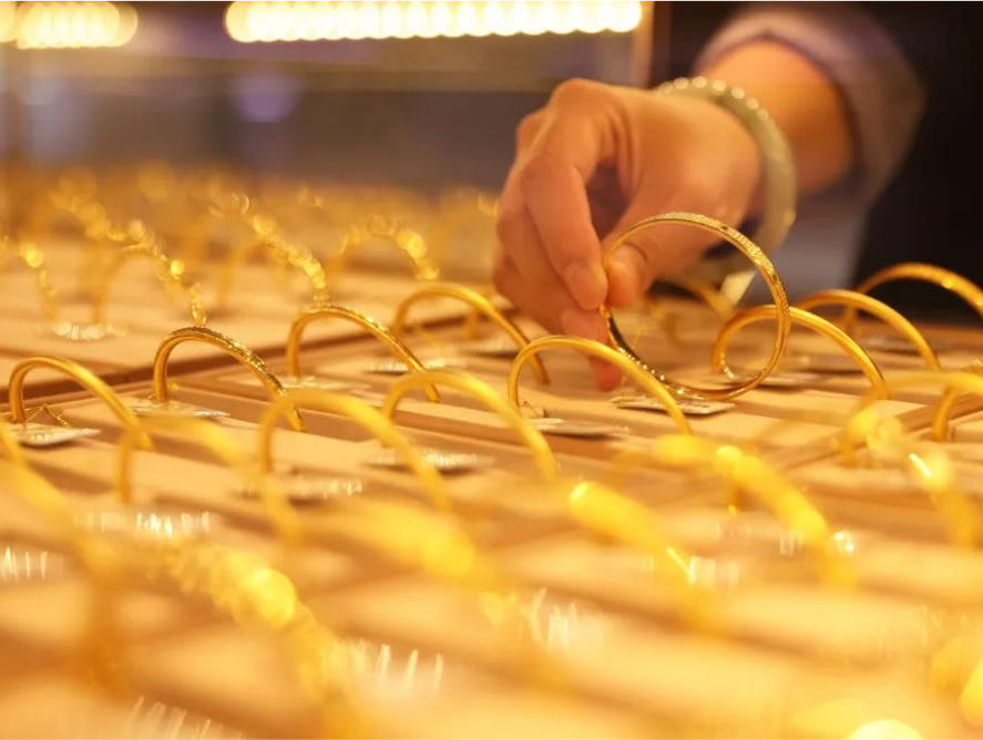 金价高位震荡，金市能否继续闪耀？