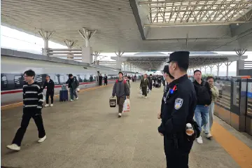 清明假期，中山站客流同比增长12%