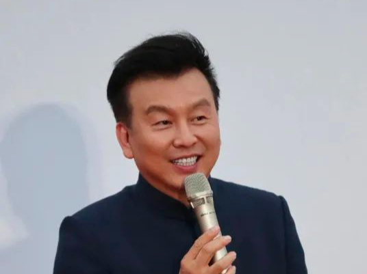 知名主持人否认被央视开除，发文怒斥：污蔑！ 