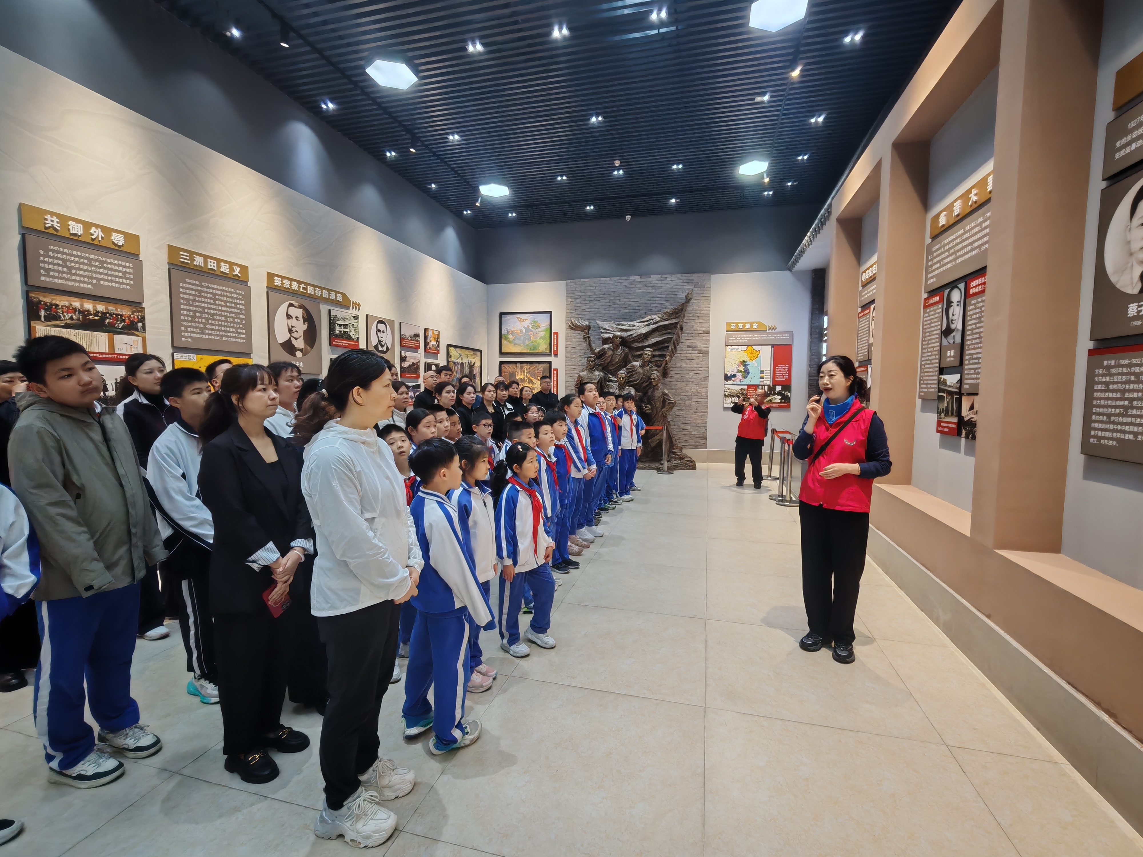 罗湖区新时代文明实践中心开展清明节主题活动