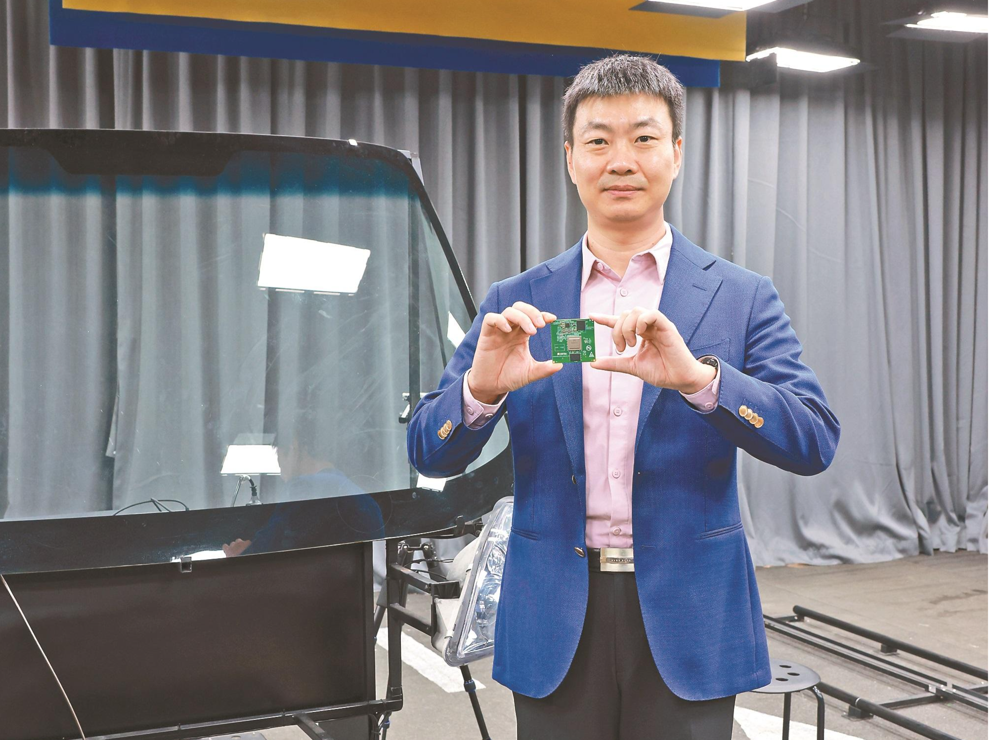 我的深圳故事·城市英雄 216期│欧冶半导体联合创始人高峰：汽车智能化芯片领域的“破局者”