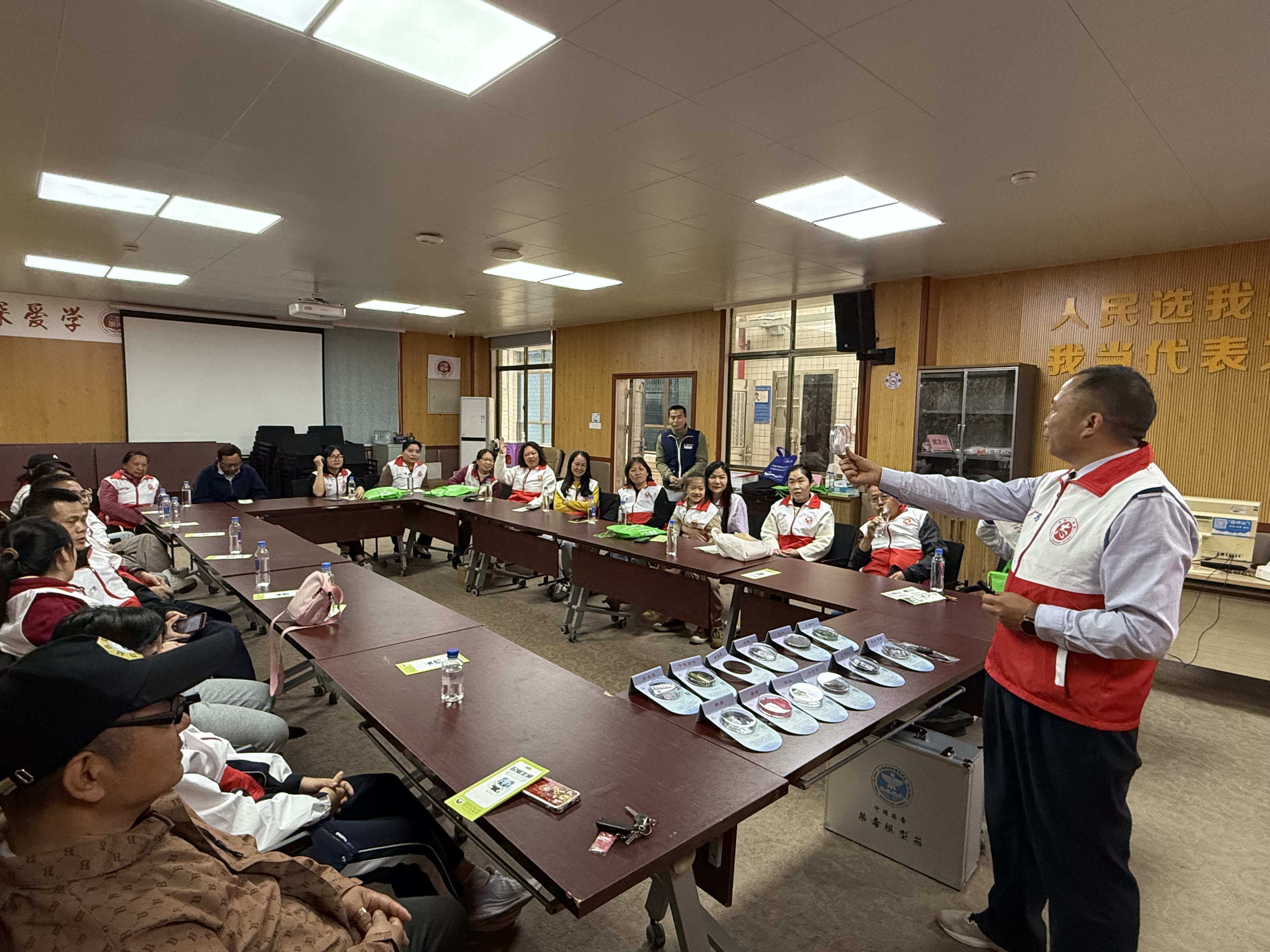 龙田街道开展禁毒志愿者专题培训