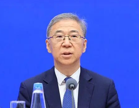 国家发展改革委：建立实施育儿补贴制度