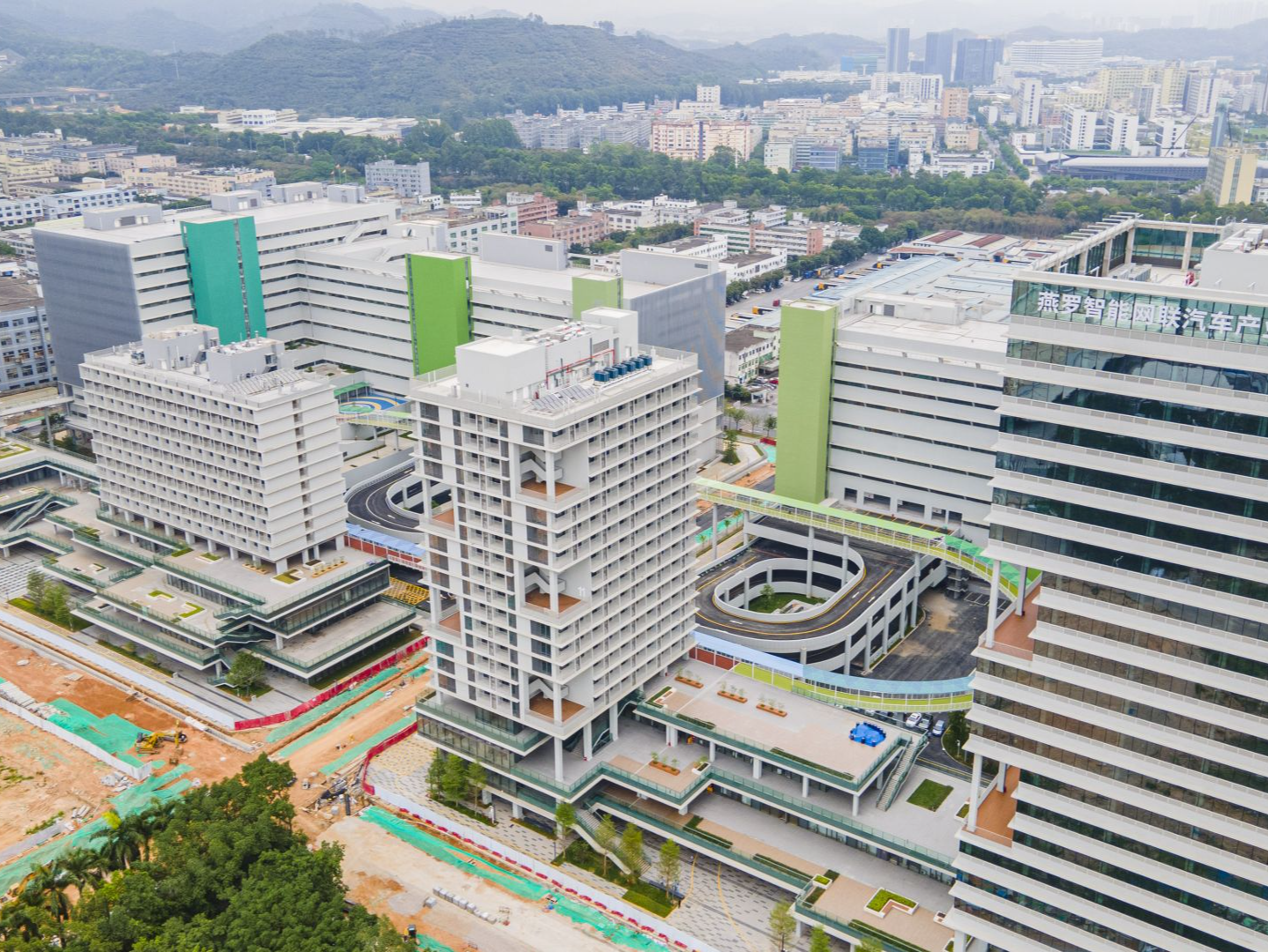 “一栋楼就是一条产业链”！燕罗智能网联汽车产业园开园