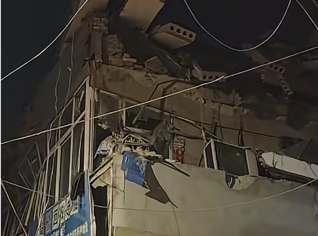 济南一居民楼发生煤气爆炸，当地通报：事故导致6人送医，1人死亡