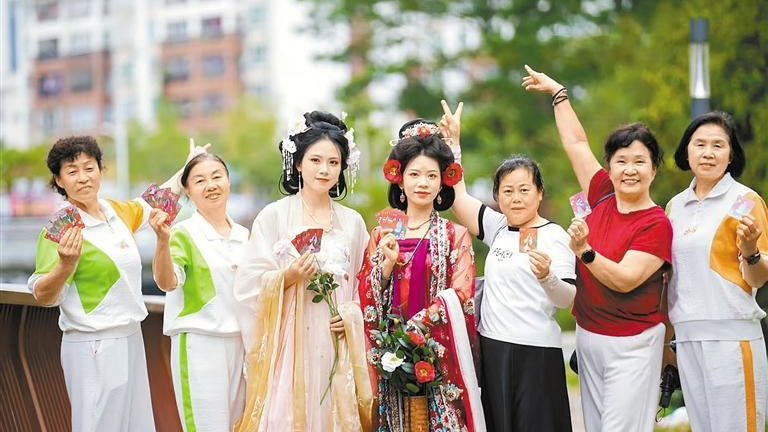 “花神”游碧道，传播节气文化！龙华区妇联“十二花神×二十四节气”共创计划启幕
