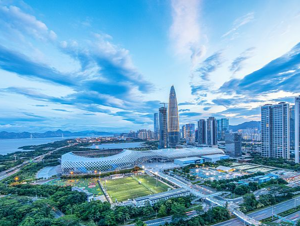 2025赛迪创新百强区发布  深圳南山宝安包揽全国前两名