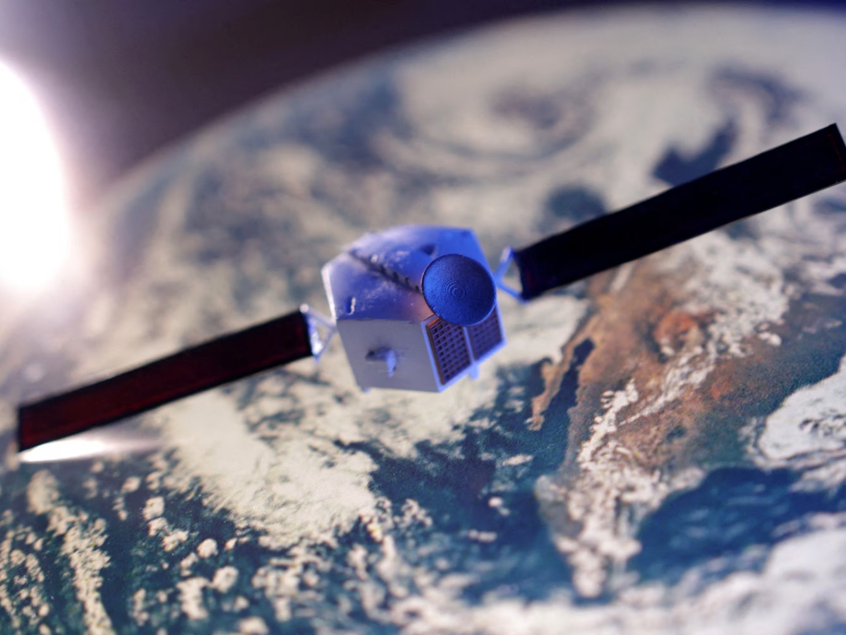 国家互联网信息办公室等七部门联合发布《终端设备直连卫星服务管理规定》