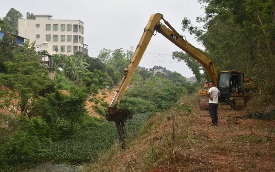 湛江市成立第二个水务清淤工作站