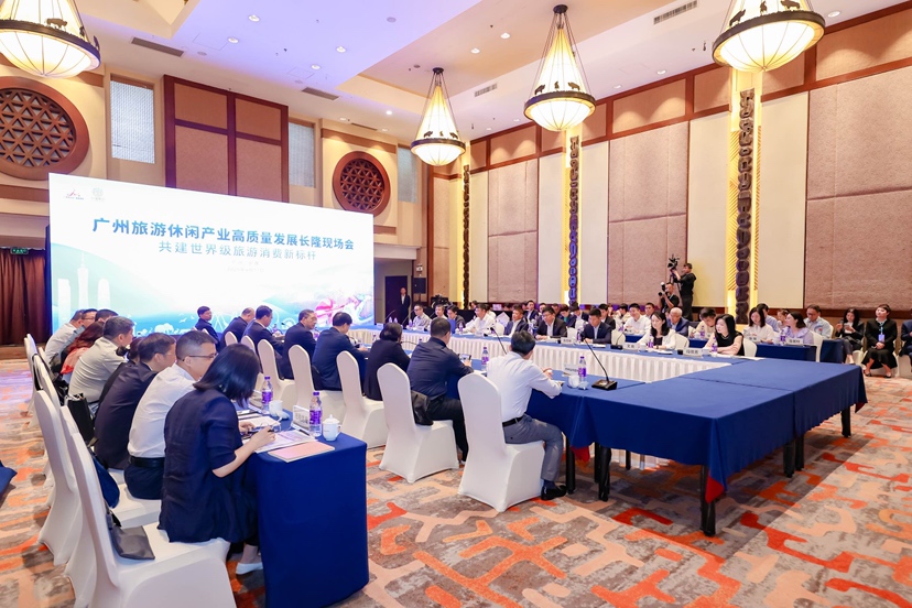 世界三大巅峰水上游乐设备首次引进中国，4月底将于广州长隆水上乐园正式亮相 