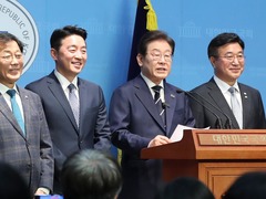 李在明连赢三场初选　剑指总统候选人提名