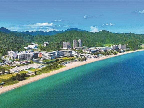 大亚湾海事局护航“五一”大鹏辖区假期水上安全
