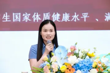 文明之光耀坪山｜钟映霞：以教育之名，谱写奉献之歌