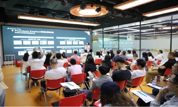 数智引擎驱动，平湖街道赋能跨境电商企业破浪前行