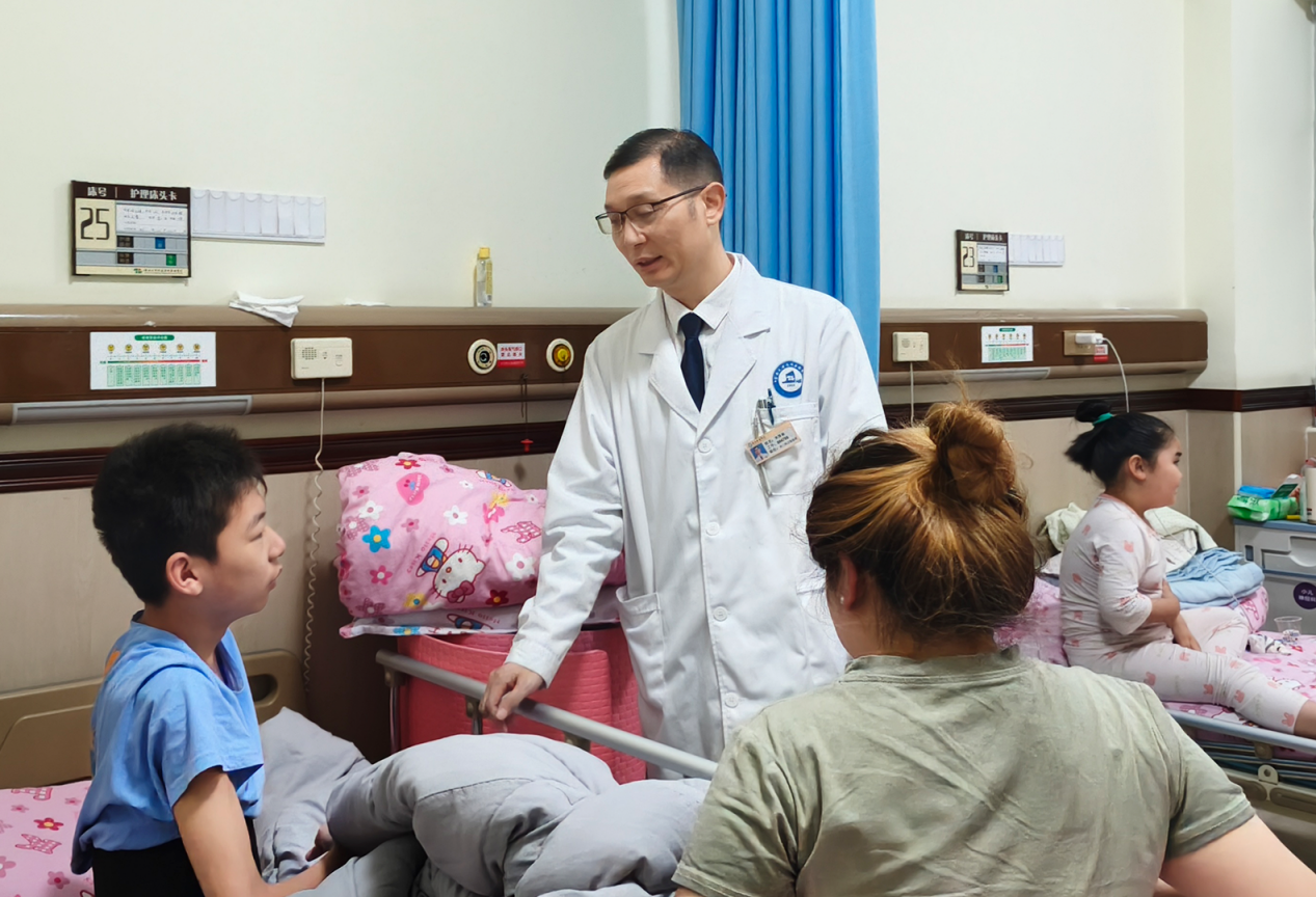 深圳首例功能性选择性脊神经后根切断术手术完成
