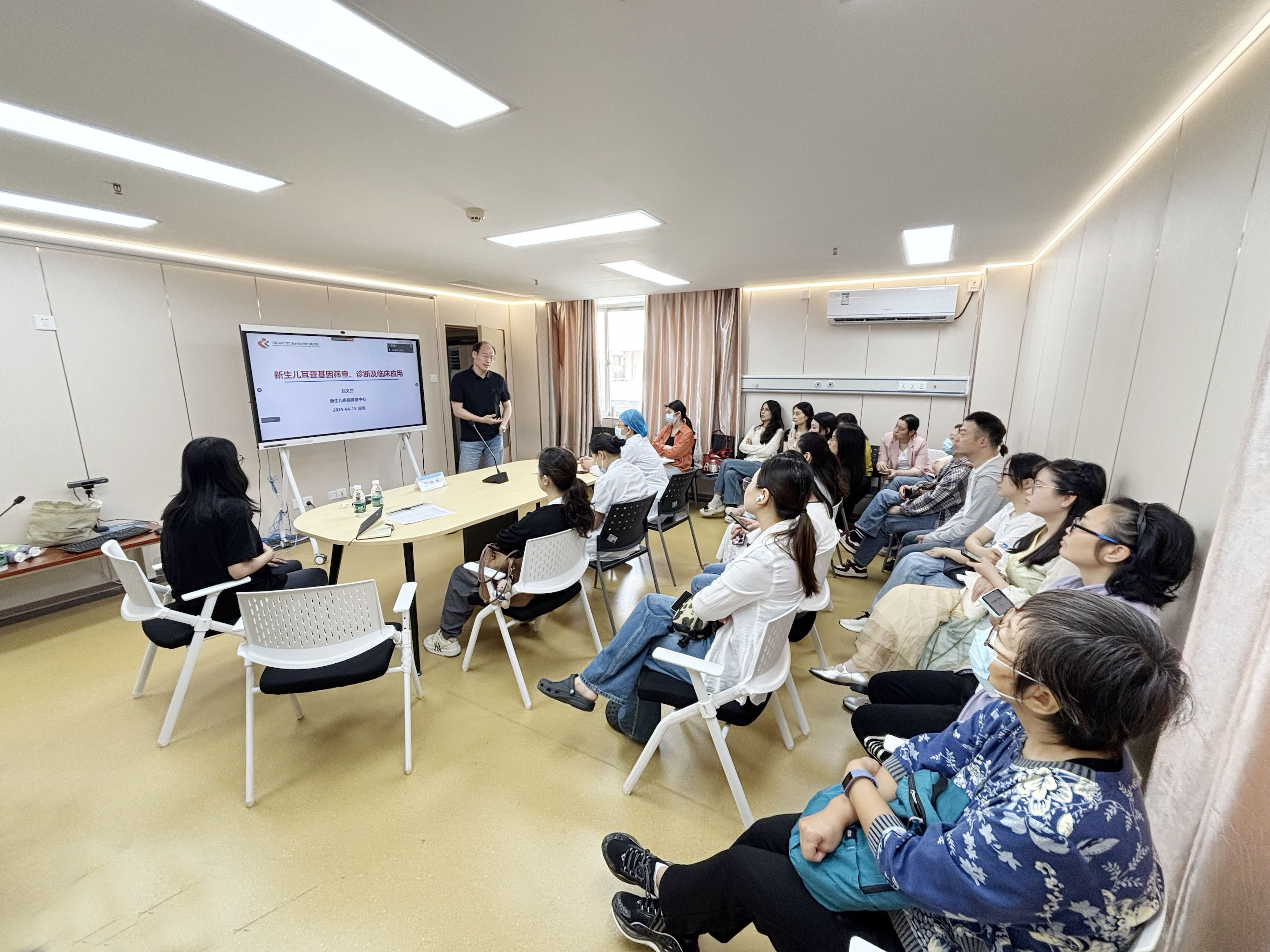 守好健康“首道防线”，南山为新生宝宝培养“健康护航员”