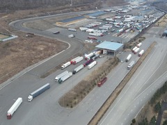 黑龙江绥芬河公路口岸单日最高验放量达445辆次