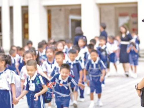 明年入学的新生家长请注意！这个申请材料在本月须办理