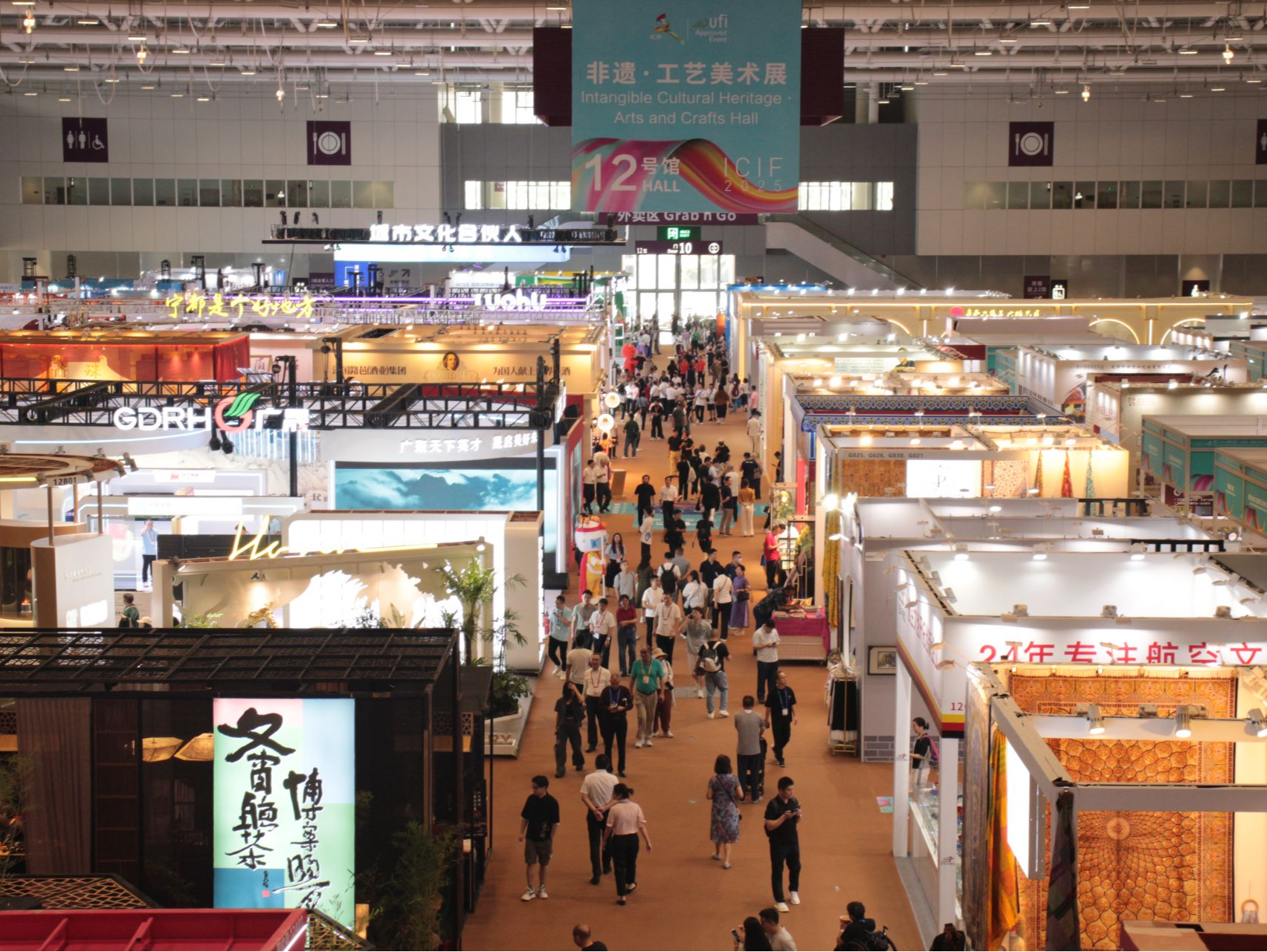 香港馆总策展兼美术总监司徒卫镛：希望借助文博会扩大香港文化影响力